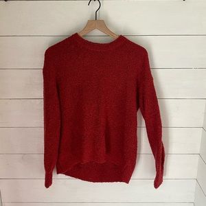 Red SUPER COZY and soft sweater, barely worn